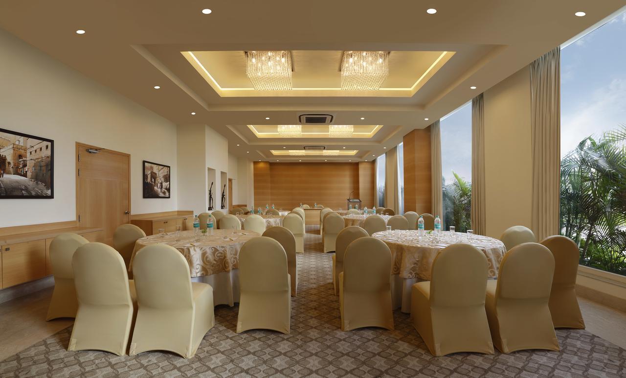 Lemon Tree Hotel, Gachibowli, Hyderabad Eksteriør bilde